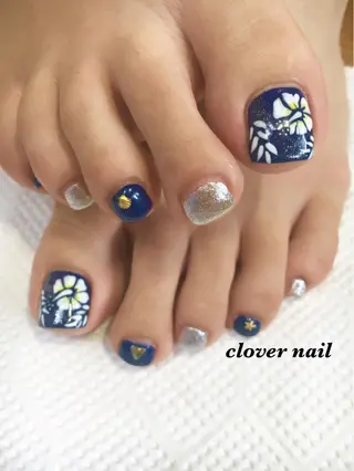 ネイル clover nailのネイルデザイン