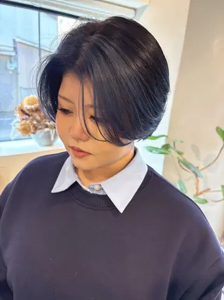 ショート akane/ 縮毛矯正/暖色のヘアスタイル