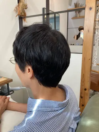 ショート nico 山田のヘアスタイル