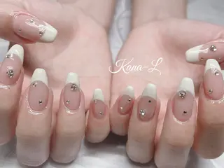 ネイル 芦辺 香奈のネイルデザイン