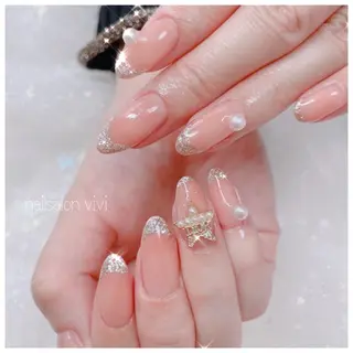 ネイル ＶＩＶＩ nailsalonのネイルデザイン