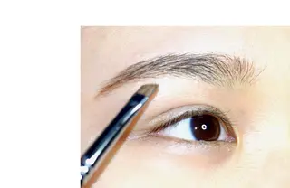 BE CAREの眉毛・アイブロウイメージ