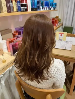 セミロング カラー belta.🧸👒 福島未央のヘアスタイル