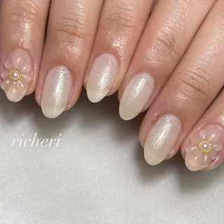 ミディアム ネイル richeri beautyのネイルデザイン