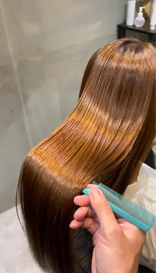 ロング パーマ 【レイヤーカット】 関根【コテ巻パーマ】のヘアスタイル