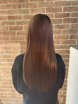 ロング aini　大阪上本町店所属・芥川 未優のヘアスタイル