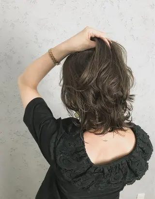 ミディアム カラー パーマ ヘアアレンジ 韓国ヘア✨グレージュ カラーasamiのヘアスタイル