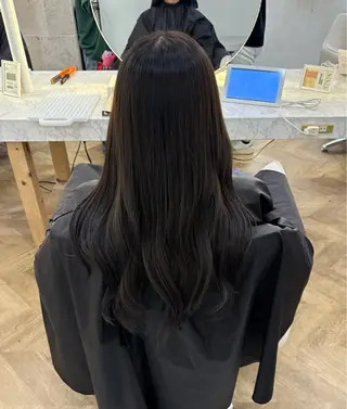 ロング カラー 須永 さくらのヘアスタイル