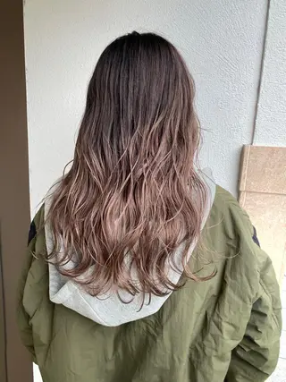 セミロング カラー 加藤 利基のヘアスタイル