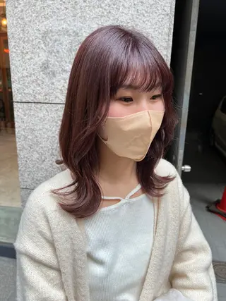 ロング カラー ノイシキ サキのヘアスタイル