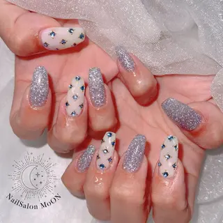 ネイル MoON...❤︎ MeGuのネイルデザイン