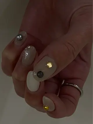 ネイル mew (ミュー)所属・y nahoのネイルデザイン