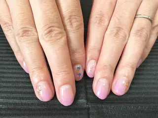 ネイル パラジェル取扱サロン rosa nailのネイルデザイン
