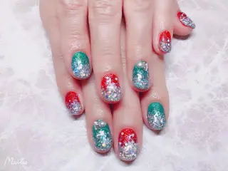 ネイル マジックミラー所属・マジック ミラーのネイルデザイン