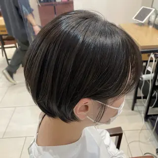 ショート あやめ【顔まわり/レ イヤー/柔らかカラ】のヘアスタイル