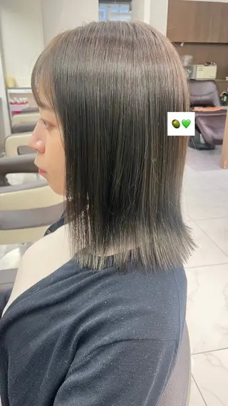 ミディアム カラー 村上 さくらのヘアスタイル