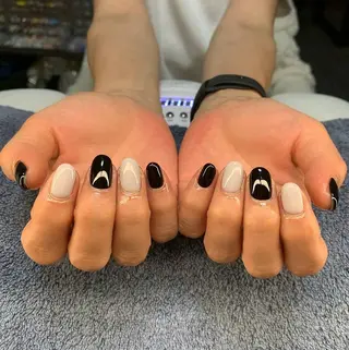 ネイル MHR nailのネイルデザイン