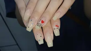 ネイル kana/モード ・グランジ໒꒱のネイルデザイン