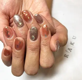 ネイル 駒月 明日香の眉毛・アイブロウイメージ