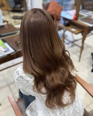 ロング 福川優月 /レイヤー /透明感カラーのヘアスタイル