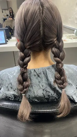 ロング カラー 🎀tokute ナオ🧸のヘアスタイル