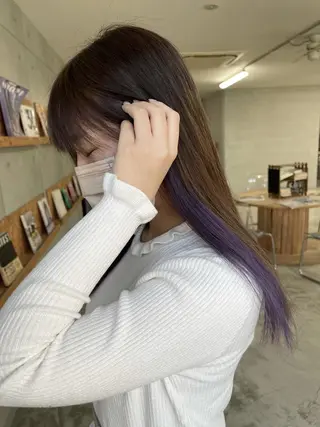 ロング カラー オフホワイトアンドなんば所属・福西 洋斗のヘアスタイル