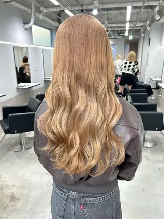 カラー ハイトーン ayane💖のヘアスタイル