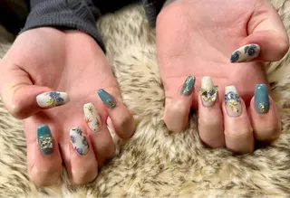 ネイル nailroom HARU.のネイルデザイン