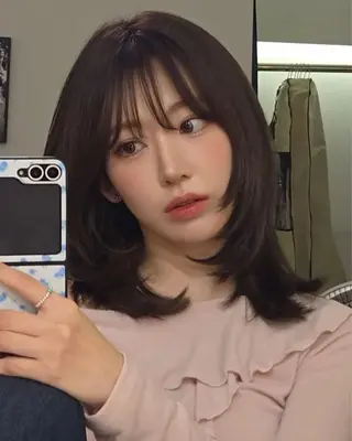 ロング カラー fifth 庄子愛彩のヘアスタイル