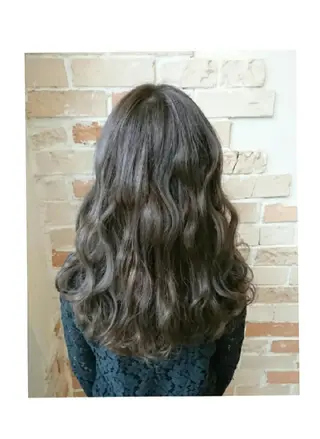 ロング カラー JIL BLAN 京都所属・RU RIのヘアスタイル