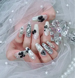 ネイル ハヤシ ミカのネイルデザイン