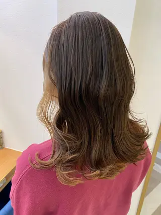 セミロング カラー 顔周り/ブリーチなし /縮毛矯正🫧伊勢のヘアスタイル