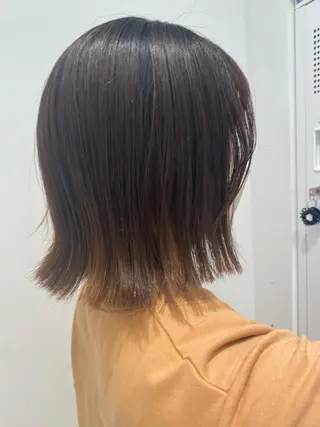 ミディアム レイヤー・ナチュラル RUKUのヘアスタイル