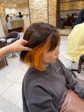 ショート 池田凛/ ハイトーンカラーのヘアスタイル