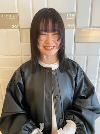 ミディアム みやけ ひなのヘアスタイル