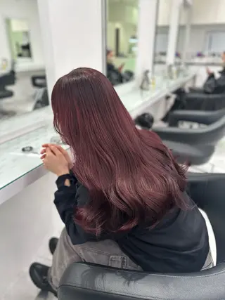 ロング カラー トレンド暖色ヘア🍒 miu🍒のヘアスタイル