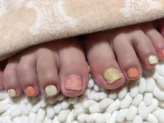 ネイル t. yoshizawaのネイルデザイン