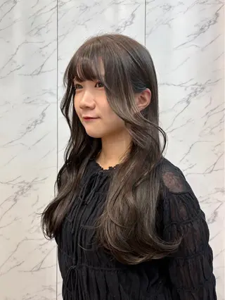 ロング カラー miu /透明感カラーのヘアスタイル