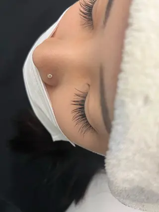 マツエク・マツパ EYE's by lucia所属・kako ♡のマツエク・マツパデザイン