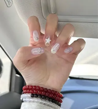 ネイル MQueen ネイルサロンのネイルデザイン