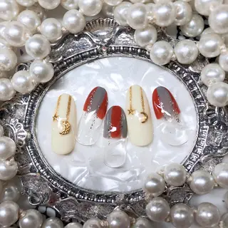 ネイル マジックミラー所属・マジック ミラーのネイルデザイン