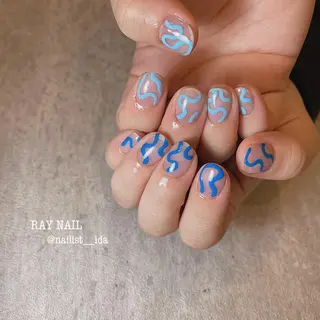 ネイル Arowa 伊田のネイルデザイン