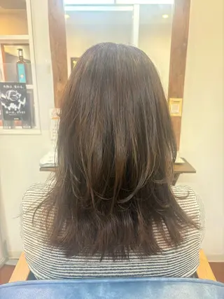 セミロング 宮越 えこのヘアスタイル