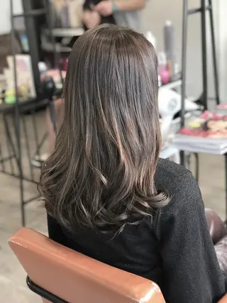 ロング カラー Akua【代表】 Kazumaのヘアスタイル