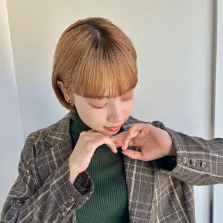 ショート カラー あやめ【顔まわり/レ イヤー/柔らかカラ】のヘアスタイル