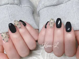 ネイル 芦辺 香奈のネイルデザイン