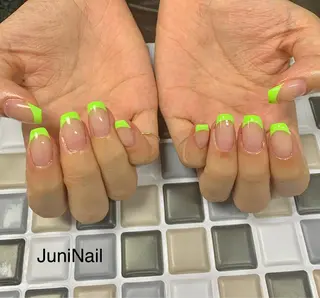 ネイル JuniNail 주니네일🇰🇷suのネイルデザイン