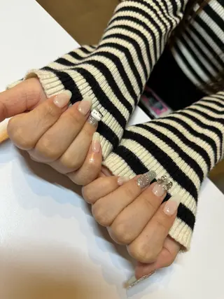 ネイル 濱岡 咲のネイルデザイン