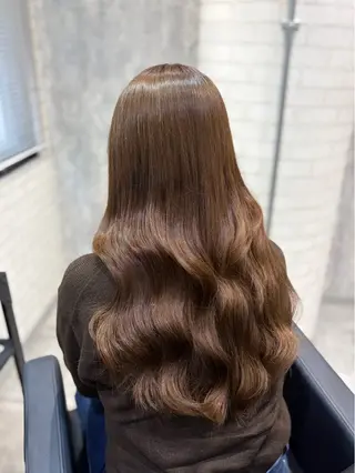 ロング カラー shiori/透明感 /顔周り/髪質改善のヘアスタイル