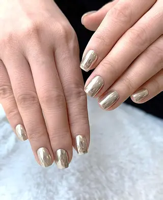 ネイル 佐藤 しおんのネイルデザイン